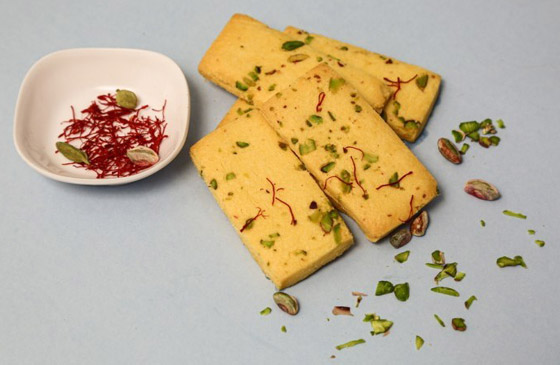 إليكم وصفة بسكويت بالهيل والزعفران الطيب صورة رقم 1 إليكم وصفة بسكويت بالهيل والزعفران الطيب صورة رقم 1