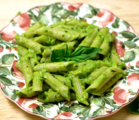 إليكم طريقة تحضير معكرونة مع صوص الأفوكادو الصحية للرجيم صورة رقم 3 إليكم طريقة تحضير معكرونة مع صوص الأفوكادو الصحية للرجيم صورة رقم 3