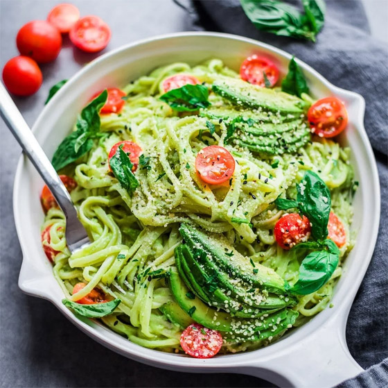 إليكم طريقة تحضير معكرونة مع صوص الأفوكادو الصحية للرجيم صورة رقم 6 إليكم طريقة تحضير معكرونة مع صوص الأفوكادو الصحية للرجيم صورة رقم 6