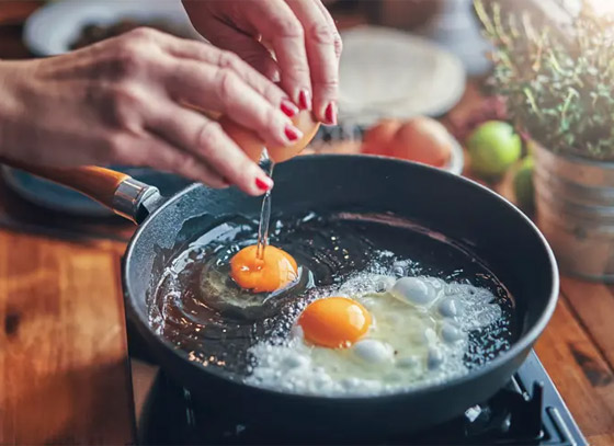 تعرفوا على ما يحدث للجسم عند تناول البيض يوميا صورة رقم 4 تعرفوا على ما يحدث للجسم عند تناول البيض يوميا صورة رقم 4