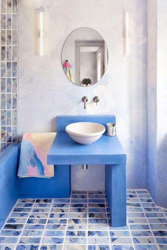 5 حيل تجعل الحمام الصغير يبدو أكبر.. بواسطة الألوان صورة رقم 4 5 حيل تجعل الحمام الصغير يبدو أكبر.. بواسطة الألوان صورة رقم 4