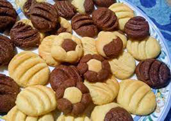 كيف تصنع 100 قطعة بسكويت لذيذة في 20 دقيقة صورة رقم 6