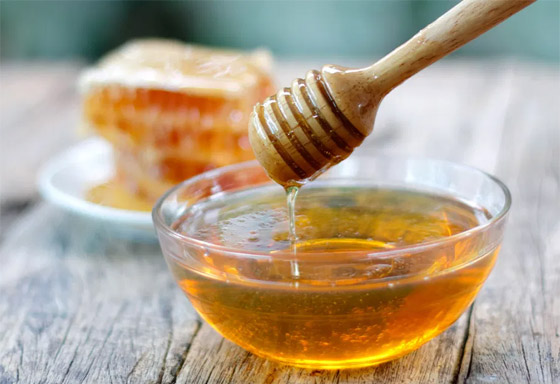 هكذا يمكنكم إزالة آثار الحبوب من البشرة باستخدام مكونات طبيعية صورة رقم 5 هكذا يمكنكم إزالة آثار الحبوب من البشرة باستخدام مكونات طبيعية صورة رقم 5