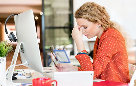 رغم جلوسنا على المكتب.. لماذا نُصاب بالإرهاق الجسدي بعد يوم العمل الطويل؟ صورة رقم 2 رغم جلوسنا على المكتب.. لماذا نُصاب بالإرهاق الجسدي بعد يوم العمل الطويل؟ صورة رقم 2