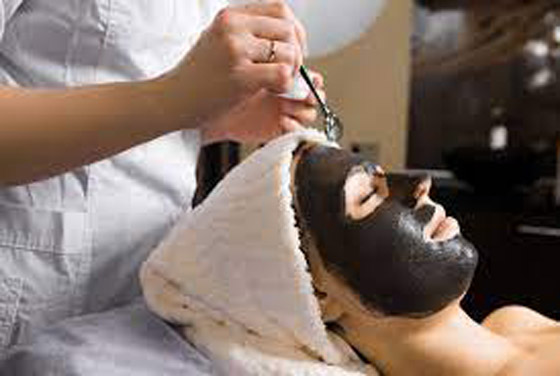 الفحم النشط علاج التنظيف العميق صورة رقم 4