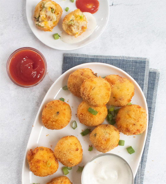 إليكم طريقة تحضير كرات البطاطس المشوية بالطعم اللذيذ والخفيف صورة رقم 2 إليكم طريقة تحضير كرات البطاطس المشوية بالطعم اللذيذ والخفيف صورة رقم 2