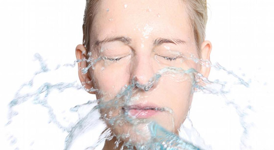 المعاناة من حب الشباب.. 5 أخطاء شائعة نرتكبها صورة رقم 3