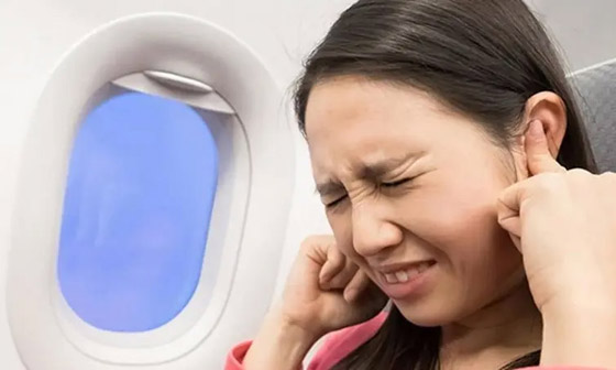 لتجنب ضغط الأذنين المزعج على الطائرة.. إليكم طرق بسيطة! صورة رقم 3 لتجنب ضغط الأذنين المزعج على الطائرة.. إليكم طرق بسيطة! صورة رقم 3