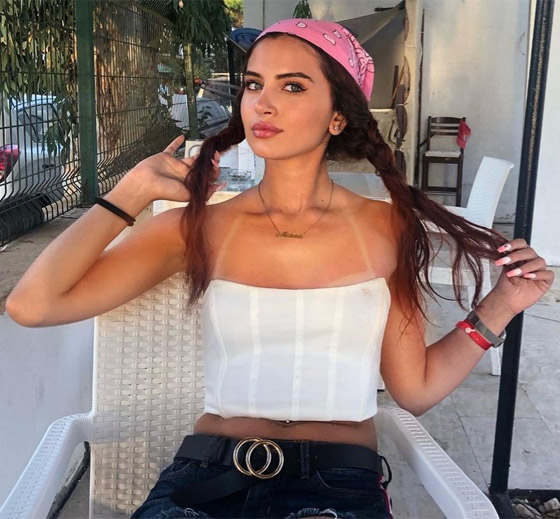 صور: أول متسابقة بالتاريخ تُشارك بلا مكياج في مسابقة ملكة جمال إنجلترا صورة رقم 17 صور: أول متسابقة بالتاريخ تُشارك بلا مكياج في مسابقة ملكة جمال إنجلترا صورة رقم 17