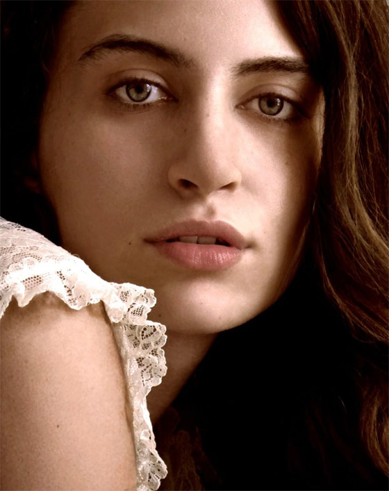 صور: أول متسابقة بالتاريخ تُشارك بلا مكياج في مسابقة ملكة جمال إنجلترا صورة رقم 20 صور: أول متسابقة بالتاريخ تُشارك بلا مكياج في مسابقة ملكة جمال إنجلترا صورة رقم 20