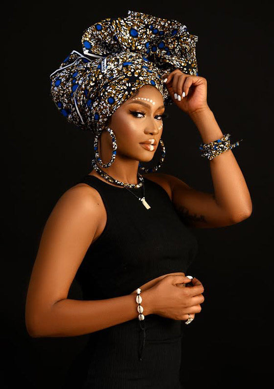 العارضات العارضات