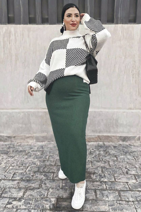 بالصور: إليكم موديلات كنزات خفيفة للمحجبات من مدونات الموضة صورة رقم 3 بالصور: إليكم موديلات كنزات خفيفة للمحجبات من مدونات الموضة صورة رقم 3