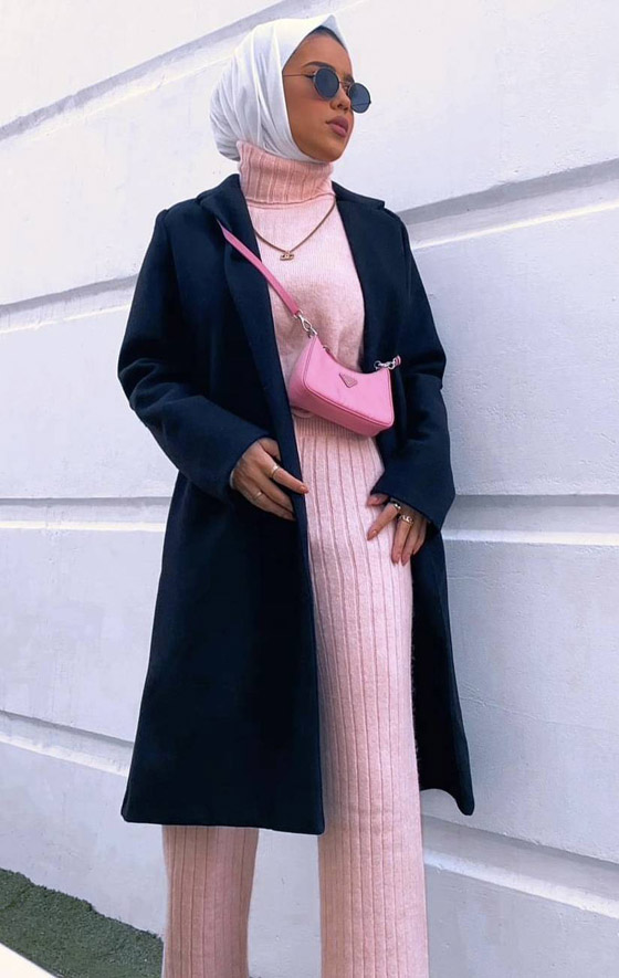 بالصور: إليكم موديلات كنزات خفيفة للمحجبات من مدونات الموضة صورة رقم 4 بالصور: إليكم موديلات كنزات خفيفة للمحجبات من مدونات الموضة صورة رقم 4