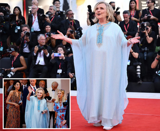 قفطان مغربي أزرق واسع يضع هيلاري كلينتون في ورطة (صور)!! صورة رقم 2 قفطان مغربي أزرق واسع يضع هيلاري كلينتون في ورطة (صور)!! صورة رقم 2