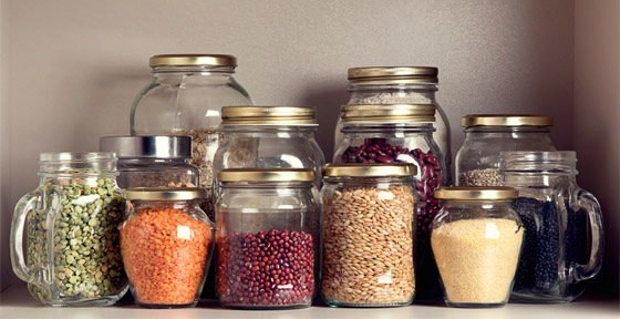 واحدة تسبب كارثة! هذه طريقة حماية المطبخ والمؤن المُخزنة من الحشرات صورة رقم 2 واحدة تسبب كارثة! هذه طريقة حماية المطبخ والمؤن المُخزنة من الحشرات صورة رقم 2