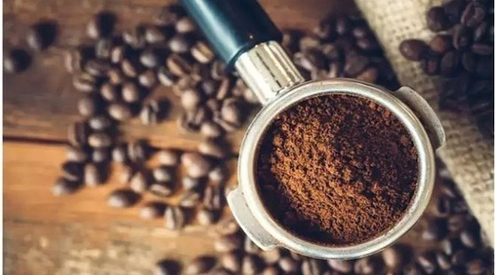 5 أفكار رائعة لإعادة استخدام بقايا القهوة صورة رقم 1 5 أفكار رائعة لإعادة استخدام بقايا القهوة صورة رقم 1