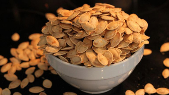 أهم فوائد حب القرع الصحية.. قوة ووقاية ورجيم صورة رقم 2