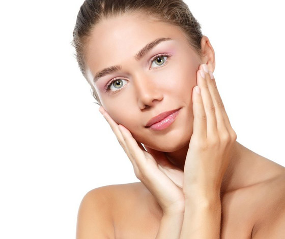 5 خطوات للحفاظ على بشرة مُشرقة بعد العطلة صورة رقم 4