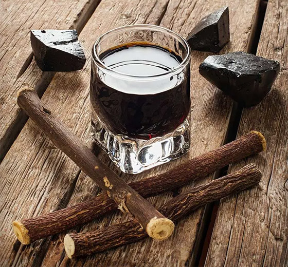 يعالج حب الشباب ويزيل تصبغات الجلد.. 5 فوائد لزيت العرق سوس للبشرة صورة رقم 9