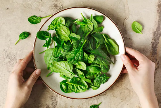 شرب الماء قبل الأكل.. إليكم 6 عادات تسرع حرق الدهون وإنقاص الوزن صورة رقم 1 شرب الماء قبل الأكل.. إليكم 6 عادات تسرع حرق الدهون وإنقاص الوزن صورة رقم 1