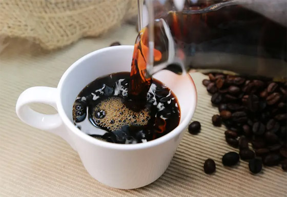 شرب الماء قبل الأكل.. إليكم 6 عادات تسرع حرق الدهون وإنقاص الوزن صورة رقم 2 شرب الماء قبل الأكل.. إليكم 6 عادات تسرع حرق الدهون وإنقاص الوزن صورة رقم 2