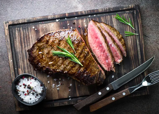 شرب الماء قبل الأكل.. إليكم 6 عادات تسرع حرق الدهون وإنقاص الوزن صورة رقم 6 شرب الماء قبل الأكل.. إليكم 6 عادات تسرع حرق الدهون وإنقاص الوزن صورة رقم 6