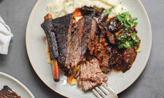 طبق أضلاع اللحم مع صلصة الأفوكادو صورة رقم 2