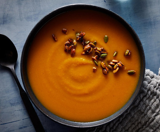 إليكم طريقة تحضير شوربة القرع بالتفاح لمرضى سرطان الثدي صورة رقم 4 إليكم طريقة تحضير شوربة القرع بالتفاح لمرضى سرطان الثدي صورة رقم 4