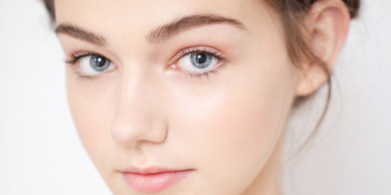 4 مقشرات طبيعية للعناية بالبشرة شتاءً.. لا تسبب الحساسية صورة رقم 6