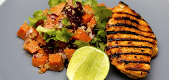 اليكم طريقة سلطة الدجاج مع الكينوا  صورة رقم 5