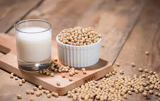 هل حليب الصويا بديل جيد من الحليب العادي؟ إليكم الجواب صورة رقم 5