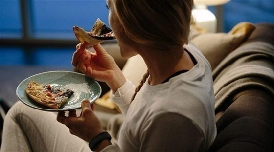 انتبه ! الأكل في وقت متأخر يؤدي إلى السكري صورة رقم 5