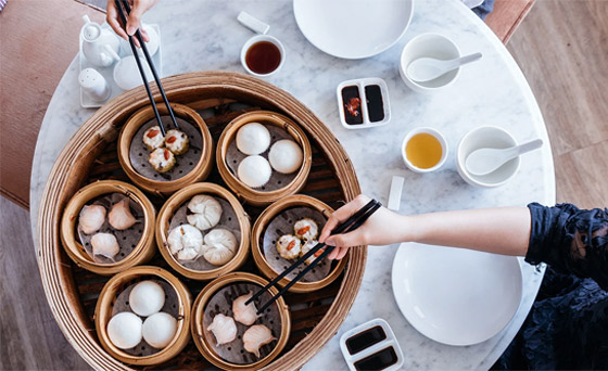 أوزة محمصة وديم سوم.. أشهر 10 أطباق شهية تعكس غنى المطبخ الصيني صورة رقم 8 أوزة محمصة وديم سوم.. أشهر 10 أطباق شهية تعكس غنى المطبخ الصيني صورة رقم 8