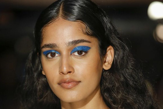 هل تجرؤين على تطبيق المكياج اللامع في الخريف؟ صورة رقم 2