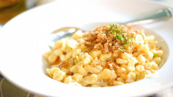 بالصور.. إليكم وجبات شهية يفضلها الألمان في فصل الشتاء صورة رقم 6 بالصور.. إليكم وجبات شهية يفضلها الألمان في فصل الشتاء صورة رقم 6