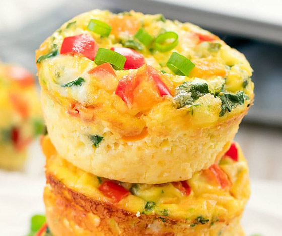 إليكم طريقة تحضير أومليت كب كيك للفطور.. طيب وشهي صورة رقم 2 إليكم طريقة تحضير أومليت كب كيك للفطور.. طيب وشهي صورة رقم 2