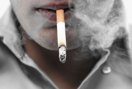 هذه هي الأضرار والآثار الحقيقية للتدخين على البشرة..! صورة رقم 1