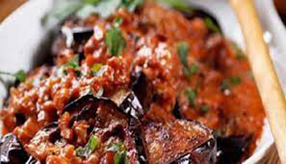 شرائح اللحم مع الباذنجان المشوي على الطريقة التركية صورة رقم 4