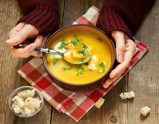 بينها الموز واللحوم الحمراء.. أطعمة صحية للشعور بالدفء في برد الشتاء صورة رقم 4