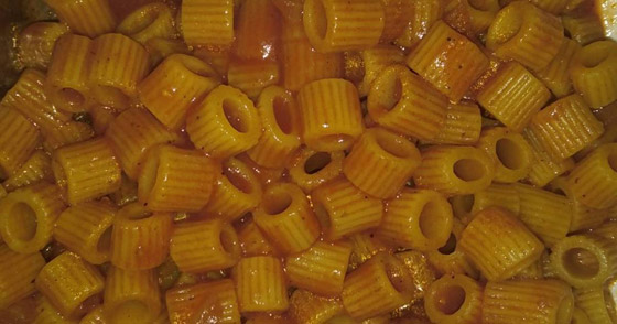 المعكرونة المبكبكة.. أكلة ليبية لذيذة صورة رقم 6