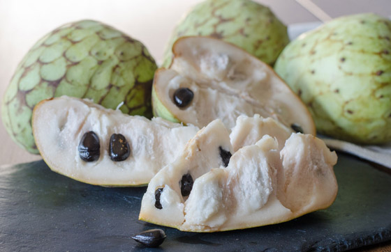 مضادة للسرطان وممتازة لصحة الشعر والجسم.. إليكم فوائد فاكهة القشطة صورة رقم 3