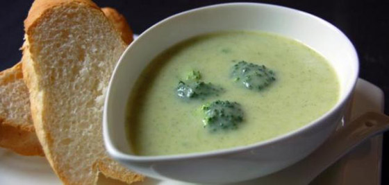 طريقة إعداد شوربة البروكلي الشهية صورة رقم 5