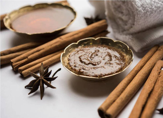 ‎لبشرة خالية من العيوب.. إليك أسرع المقشرات الطبيعية للوجه صورة رقم 1