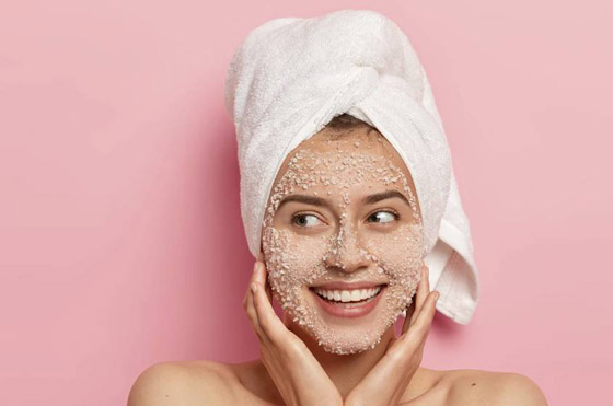 ‎لبشرة خالية من العيوب.. إليك أسرع المقشرات الطبيعية للوجه صورة رقم 5