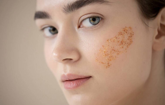 ‎لبشرة خالية من العيوب.. إليك أسرع المقشرات الطبيعية للوجه صورة رقم 6