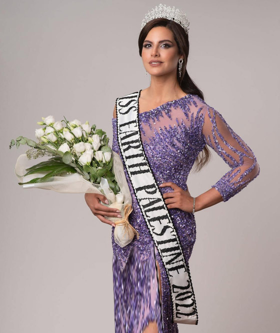 فيديو وصور: ملكة جمال فلسطين تحقق لقبا عالميا.. متزوجة وأم لفتاة عمرها 10 سنوات صورة رقم 16 فيديو وصور: ملكة جمال فلسطين تحقق لقبا عالميا.. متزوجة وأم لفتاة عمرها 10 سنوات صورة رقم 16