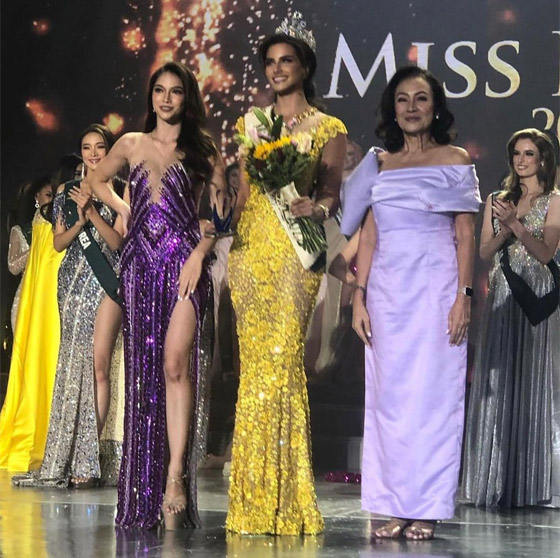 فيديو وصور: ملكة جمال فلسطين تحقق لقبا عالميا.. متزوجة وأم لفتاة عمرها 10 سنوات صورة رقم 5 فيديو وصور: ملكة جمال فلسطين تحقق لقبا عالميا.. متزوجة وأم لفتاة عمرها 10 سنوات صورة رقم 5