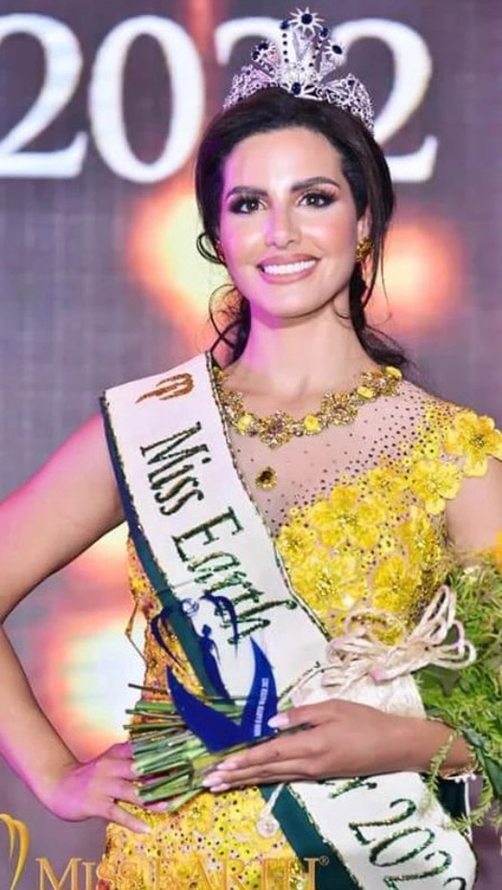 فيديو وصور: ملكة جمال فلسطين تحقق لقبا عالميا.. متزوجة وأم لفتاة عمرها 10 سنوات صورة رقم 9 فيديو وصور: ملكة جمال فلسطين تحقق لقبا عالميا.. متزوجة وأم لفتاة عمرها 10 سنوات صورة رقم 9