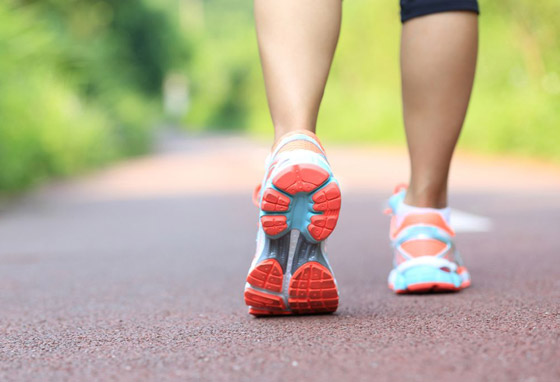 المشي للخلف.. فوائد صحية عظيمة تفوق السير للأمام صورة رقم 3