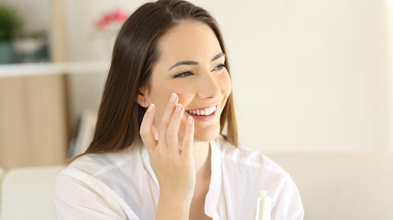 منتجات تمنح بشرتك توهجاً مستمراً صورة رقم 1